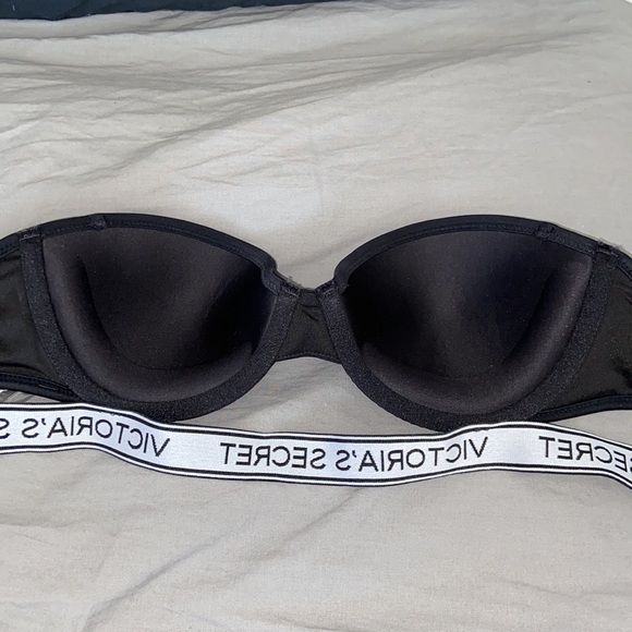 Victoria’s Secret Bathing suit top - Picture 4 of 7